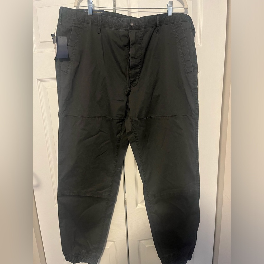 Ralph Lauren 97% cotton pants/jogger style